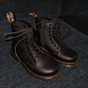 NWOT Doc Martens 1460 Boots